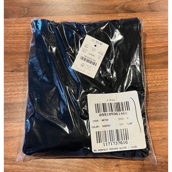 New J.Crew Factory Mens Slim Washable merino wool-blend V-neck sweater AR780 M - Picture 2 of 3